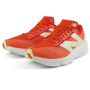 New Balance（ニューバランス） FuelCell Rebel v3 フューエルセル