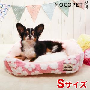 ドギーマン Doggyman スクエアベッド Sサイズ スノーブロッサム 犬 猫 あったか 冬用 防寒 W 1630 00 00 W 1630 00 00 モコペット 通販 Yahoo ショッピング