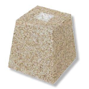 法人様宛送料半額/束石（サビ） 御影石 本磨き　５寸　２号