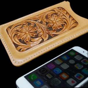 カービング スマホケース ヌメ革 iphone...の詳細画像1