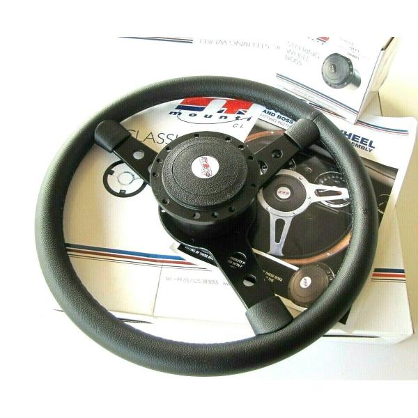 【並行輸入品】MOUNTNEY BLACK VINYL 15" STEERING WHEEL AND...