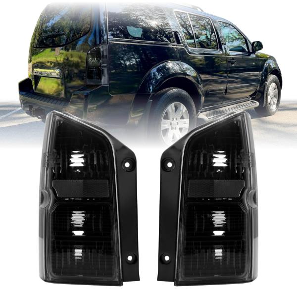 【並行輸入品】 USR 05 12 R51 SUV Tail Light   Rear Tail L...