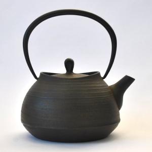 南部鉄器：壱鋳堂 鉄瓶 刷毛目 hakeme 1L W18×D15×H20 (cm) 【IH調理器