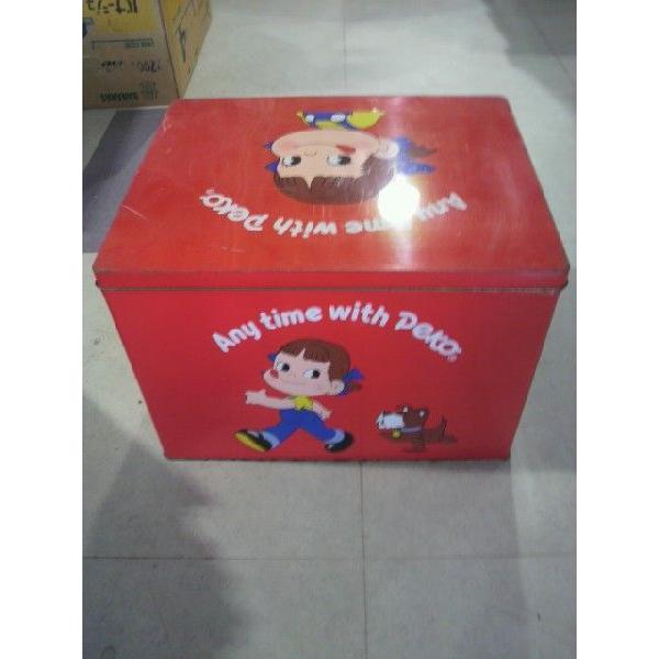 レトロ　ペコちゃん　角ブリキ缶　非売品　中古