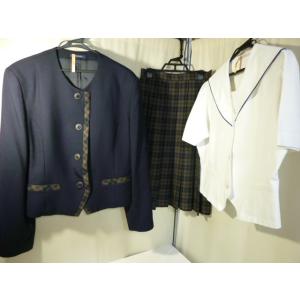 VARSITYMATE（トンボ） 青森県立青森中央高校 旧型 女子制服3点（上着、スカート、ブラウス...