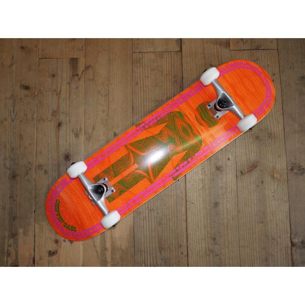 20 完成品【GIRL】GRIFFIN GASS 7.75 x31.125 ガールスケートボード コ...