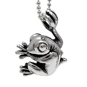 シルバーアクセサリー ペンダント・ネックレス かえる・蛙 pe1515 チェーン付き