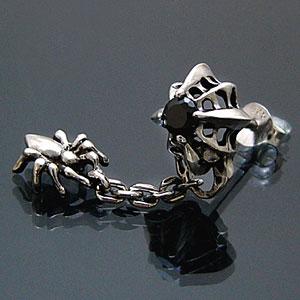 ピアス メンズ シルバーピアス メンズピアス 蜘蛛・クモ スパイダー ブラック pi0326 バラ売...