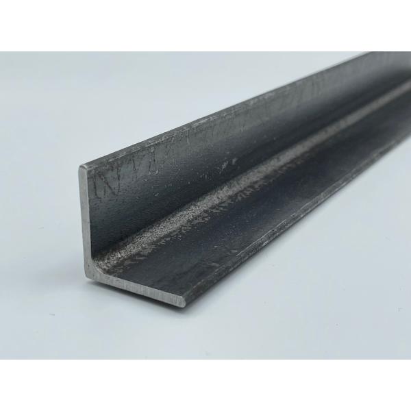 SS400　等辺山形鋼　黒　3×20×20×900mm