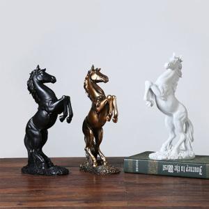 ◎馬型置物 出世縁起物 kajuen.net