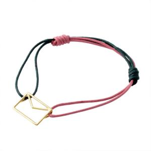 ALIITA アリータ ブレスレット ALIITA CARITA PURA CORD BRACELET 9KYG カリタ レター 封筒モチーフ｜39surprise