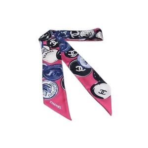 CHANEL（シャネル） 大判 ヴィンテージチェーン柄 スカーフ シルク