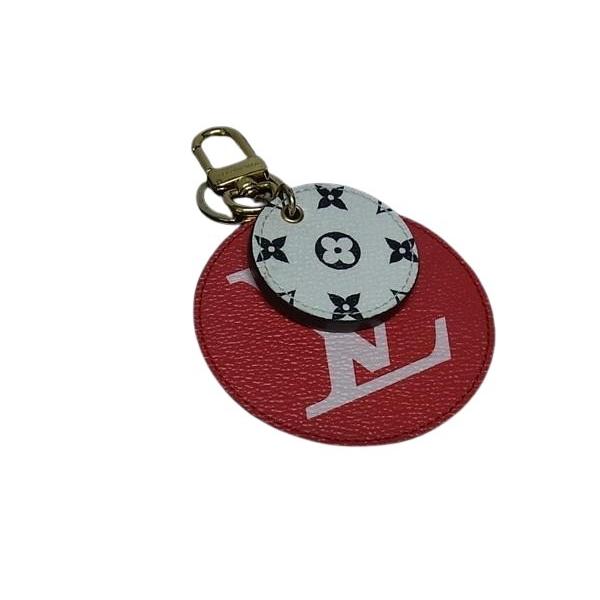 ルイヴィトン キーホルダー モノグラム ポルトクレ イリュスト PVC レザー M67847 バッグ...