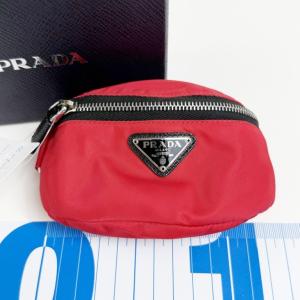 プラダ ポーチ Re-Nylon アームポーチ 2TT095 テスートナイロン レッド ブラック系 超美品【本物保証】