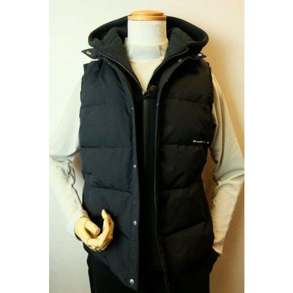セール５０％ＯＦＦ コードビー CODE:B ダウンベスト ブラック 秋冬アウトレット現品限り品 バ...