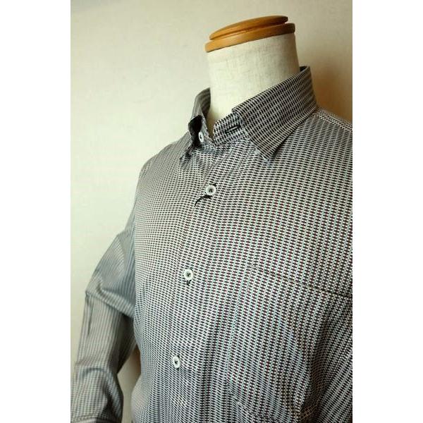 セール３５％ＯＦＦ コードビー CODE:B カジュアルシャツ グレー 秋冬定番品 オーストリア製生...