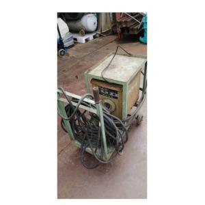 ダイヘン（DAIHEN） 交流アーク溶接機300A / BS300M 60hz品 : 溶接用品