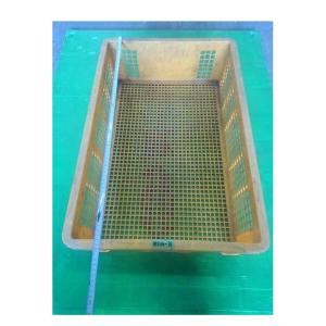 c2A【新長041116-31(3)】プラスチックコンテナ 70×46cm 深さ18cm 水切り穴 ...