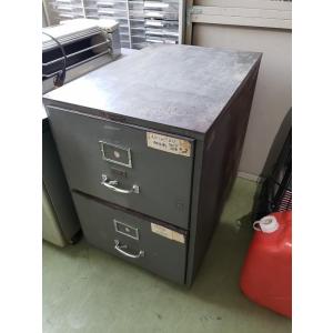 c2A【棚050510-2】交渉OK! 引き出し型 耐火金庫 書庫2段 ロック不良