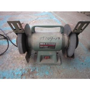 日立（HITACHI） HiKOKI 卓上電気グラインダ（砥石径205mm、三相200V