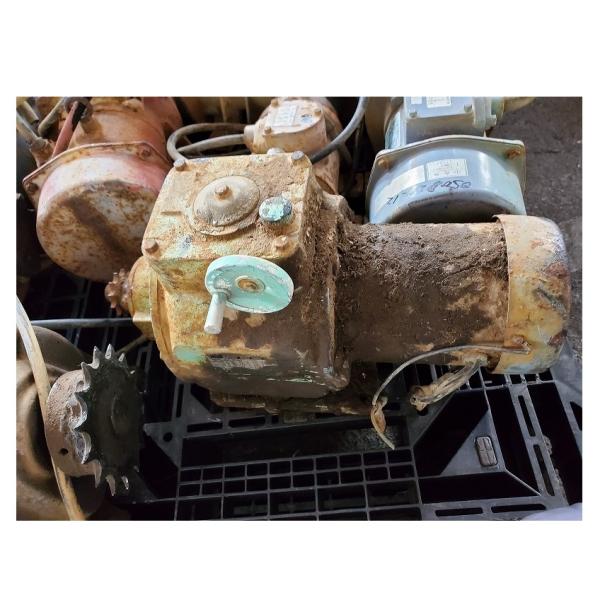 C3A【棚石イ中050827-15】ギヤード減速機インバーターモーター SCM400B 砂プラントで...