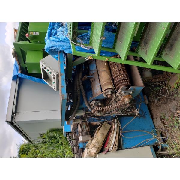 3A【栃木イイヤマ020929-3】耳すり機　メーカー石田　チェーン送り