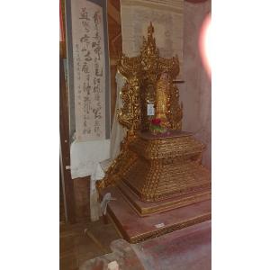 c3A【新長イイ田代071020-4】王座の椅子金塗り 仏像台 王宮で王族が使用する精巧な彫刻　ビルマ19世紀 現ミャンマーの