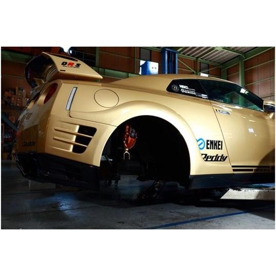 「トップシークレット」GT-R（R35）MY07〜11用+10mm リアオーバーフェンダー（FRP）