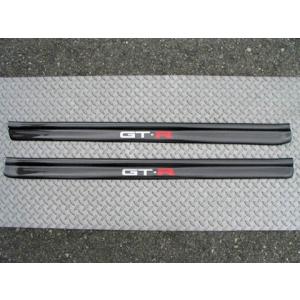トライアル」スカイライン GT-R（BNR32）用カーボン スカッフプレート