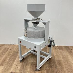国光社 製粉機 L-S と電動粉ふるい機 SN-Aセット : 山蔵屋・農 国光社 製粉機 L-S と電動粉ふるい機 SN-Aセット : 山蔵屋・農