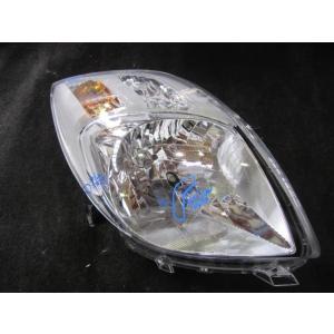ヴィッツ DBA-KSP90 左ヘッドランプ 左ヘッドライト 純正品番81150