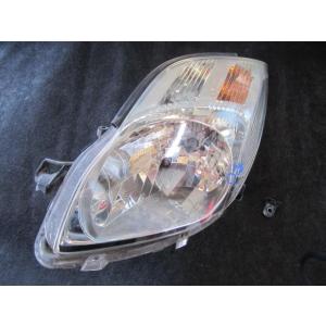 ヴィッツ DBA-KSP90 左ヘッドランプ 左ヘッドライト 純正品番81150