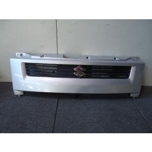 ワゴンＲ UA-MH21S ラジエータグリル 　カラー番号Z2S　シルキーシルバー(M)　純正品番7...