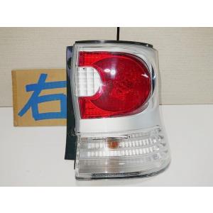 タント DBA-LA600S 右テールランプ ブレーキランプ ストップランプ