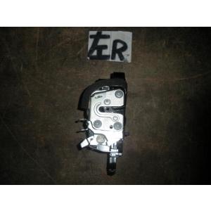 キューブ DBA-Z12 左リアドアロックソレノイド 　アクチュエーター　純正品番82501-1FA...