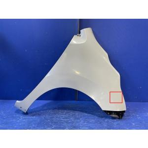フレア DBA-MJ34S 右フロントフェンダー 　カラー番号Z7T　パールホワイト　純正品番1A1...