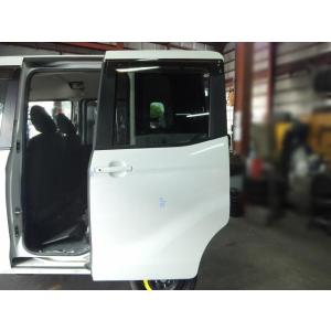 デイズルークス DBA-B21A 左フロントドア カラー番号W13 ホワイト