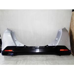 タンク DBA-M900A リアバンパー 　カラー番号S28　ブライトシルバー(M)　純正品番521...