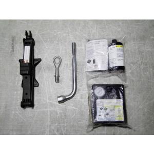 ワゴンＲ DAA-MH55S 車載工具 　純正品番89910-74P01 管理番号AC8338