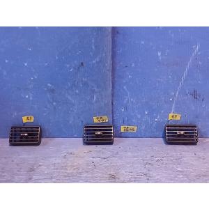 バモス ABA-HM1 エアコン吹き出し口 　純正品番77610-S8R-J01ZA 管理番号AC9...