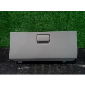 キャスト DBA-LA260S グローブBOX スタイルX 4WD R67 55550-B2350 ...