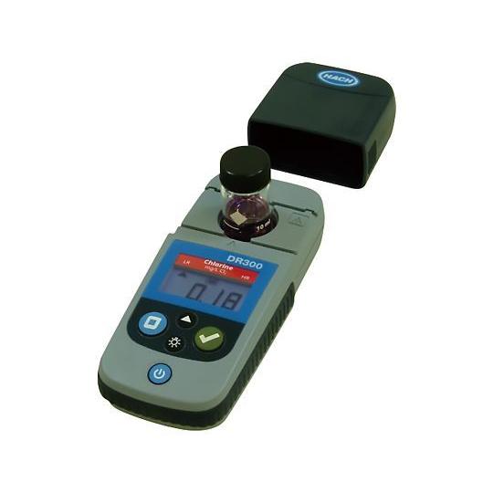 ポケット残留塩素計 ハック DR300 (4-2622-01)