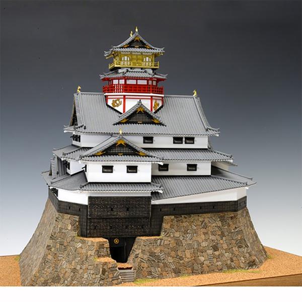完成品＜塗装仕上げ＞ 木製城郭模型 安土城天守閣（1/150）
