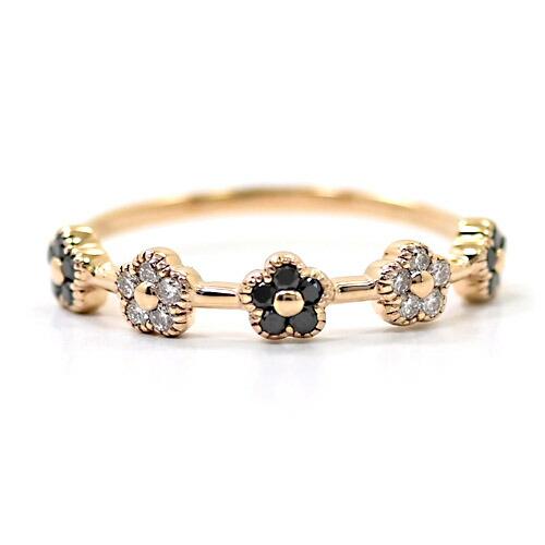 18金ゴールド ダイヤモンド＆ブラックダイヤモンド フラワーモチーフ リング 送料無料