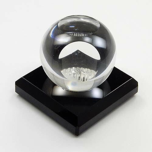 作品　ImpactCrater(火山口)　水晶70カラット