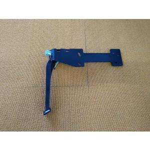 希少品 VESPAベスパ 50S/100/ET3等用サイドスタンド ブゼッティ サイドスタンド 50s / 100 et3 ベスパ VESPA : エーエー