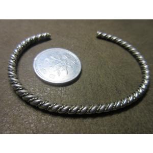 バングル シルバー925 インディアンジュエリー Geneva Ramone インディアンジュエリー Geneva Ramone トライアングル バングル