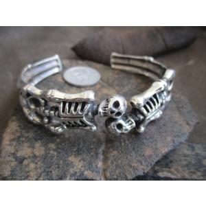 USAインディアンジュエリー、ナバホ族 ターコイズ （天然石トルコ石