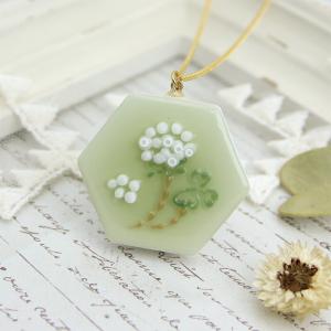 ABCクラフトオリジナル 石膏とLED&UVレジンで作る植物刺繍ネックレス