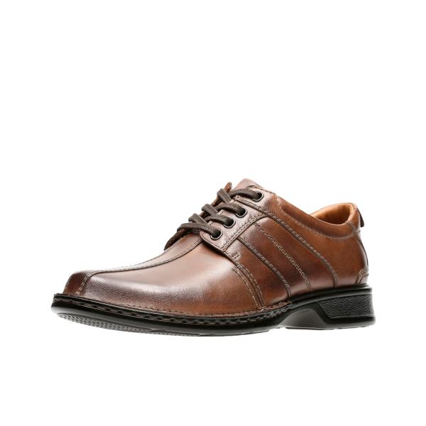 【並行輸入品】Clarks Men's Touareg Vibe Oxford,Brown,10 M...